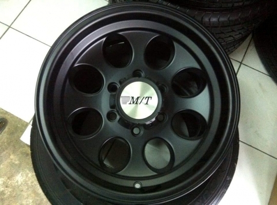 ล้อหยดน้ำสวยๆลาย Mickey Thomson 16 x 8 ET-0 ใส่ 6รู /139.7