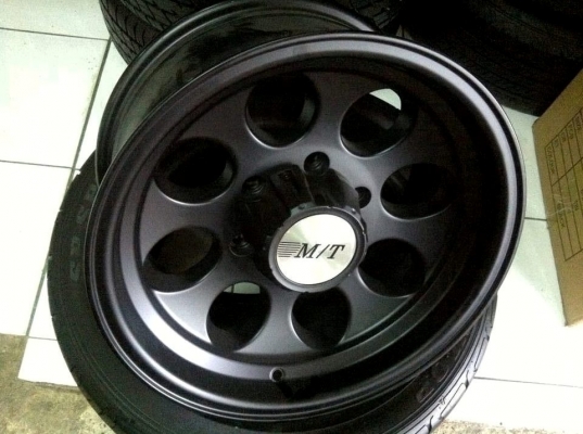 ล้อหยดน้ำสวยๆลาย Mickey Thomson 16 x 8 ET-0 ใส่ 6รู /139.7