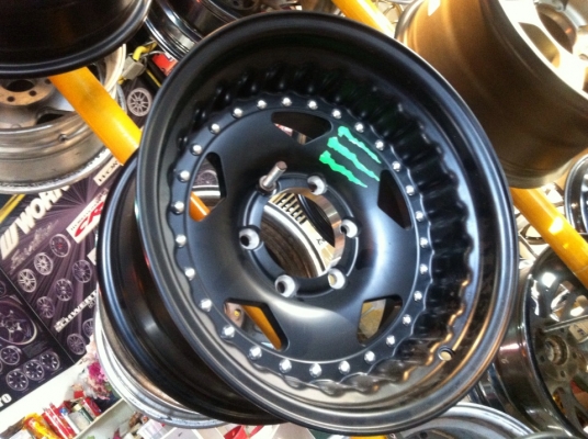 ล้อแม็ก Bredley V BeadLock 16 x 8 ET -0 ใส่ 6รู /139.7 ล้อแม็ก Bredley V BeadLock 16 x 8 ET -0 ใส่ 6รู /139.7