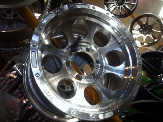 ล้อแม็ก Bredley V BeadLock 16 x 8 ET -0 ใส่ 6รู /139.7 ล้อแม็ก Bredley V BeadLock 16 x 8 ET -0 ใส่ 6รู /139.7