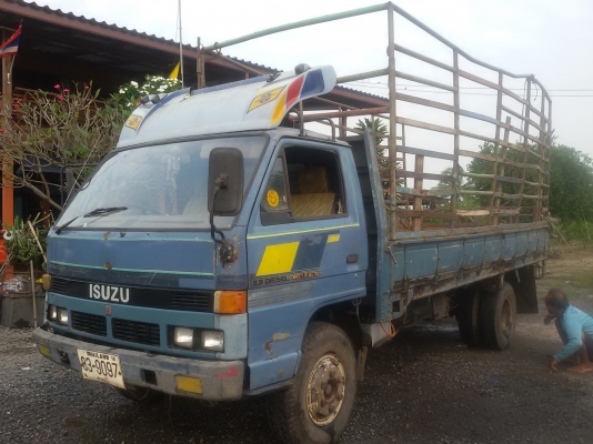 ขายรถ ISUZU NPR59PU5 เครื่อง 4BD1 115 แรงม้า เครื่องดี คัสซีสวย