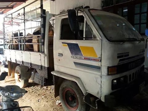 ขาย4ล้อสั้น เครื่อง85แรง เครื่องดี แคชซีสวย สภาพพร้อมใช้งาน เอกสารพร้อมโอน สนใจโทร 090-8588220คุณนะ ID:narong498 หรือ www.truck.in.th/498