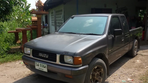 ขายรถต์อิซูซู