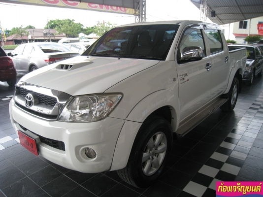 TOYOTA HILUX VIGO 2.5E PRERUNNER 4ประตู