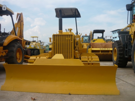 รถดันดิน Komatsu D21-5 พร้อมใช้งาน รถนอกแท้ๆ  พร้อมใช้งาน