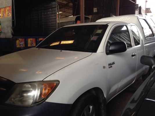 ขายรถ  กระบะ โตโยต้า วีโก้ ปี 2549 2 คัน