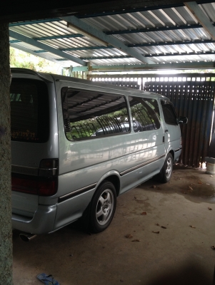 ขายรถตู้แต่งสวย