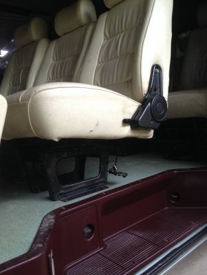 ขายรถตู้แต่งสวย ขายรถตู้แต่งสวย