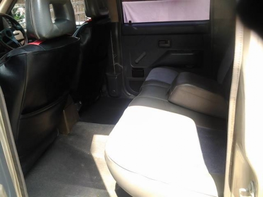 ขายisuzuรถแวนครอบครัวครับ