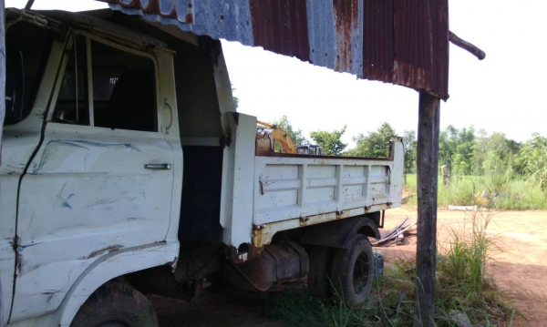 ขายรถ6ล้อดั้ม HINO KM