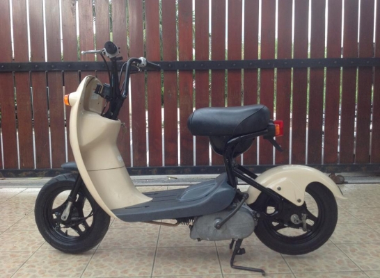 suzuki choi nori 50cc  4จังหวะ น่ารักๆ