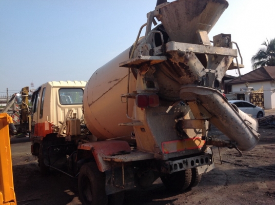 ขายรถโม่ HINO สิงห์ไฮเทค 2.5Q ขายรถโม่ HINO สิงห์ไฮเทค 2.5Q