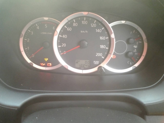 MITSU TRITON PLUS 2.5 ปี57 รถได้2เดือน 15000กม ป้ายแดงเงินสดครับ เพิ่งได้ป้ายทะเบียน ประกันชั้น1