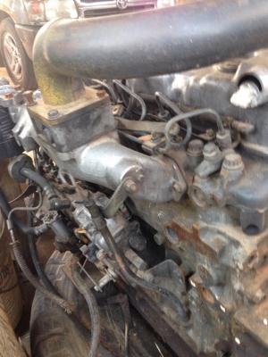 ขายด่วน!!!! เครื่องรถแบคโฮ Mitsubishi 4D31 Turbo