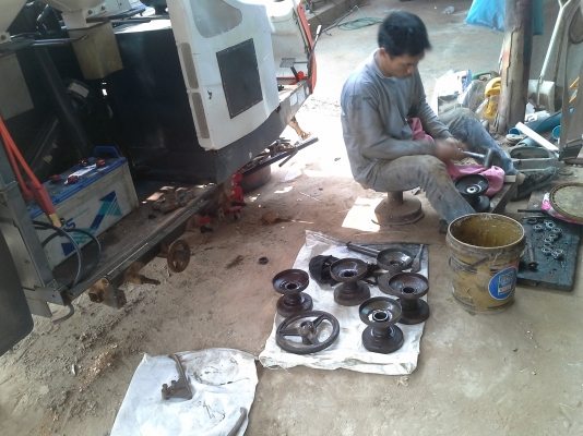 รับซ่อมรถเกี่ยวข้าว ใหญ่ เล็ก ทุกขนาด