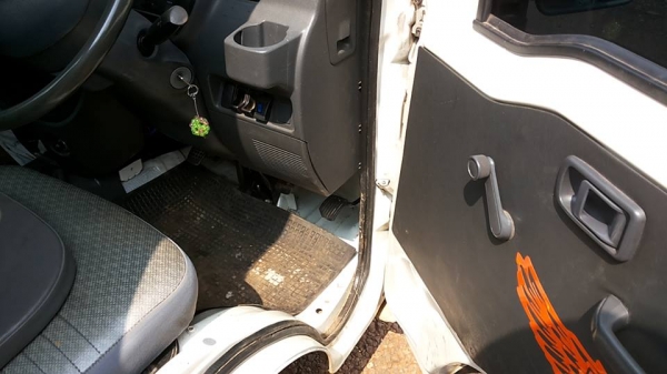 ***ขายแล้วครับขอบคุณ Truck2hand ขาย MINI TRUCK DAIHATSU HIJET S200P 650CC เบนซินหัวฉีด EFI เกียร์ธรรมดา พ.ธรรมดา แอร์ ล้อแม็ก เครื่องเสียง ช่วงล่างหนึบ คัสซีสวยไม่ปะไม่ดาม กระบะเหล็กเปิด3ด้าน สวยๆไม่ผุ ภายในเก๋งสวยสะอาด คอนโซลเต็ม CD-MP3 สีสันดี มีแตกมีลอ ***ขายแล้วครับขอบคุณ Truck2hand ขาย MINI TRUCK DAIHATSU HIJET S200P 650CC เบนซินหัวฉีด EFI เกียร์ธรรมดา พ.ธรรมดา แอร์ ล้อแม็ก เครื่องเสียง ช่วงล่างหนึบ คัสซีสวยไม่ปะไม่ดาม กระบะเหล็กเปิด3ด้าน สวยๆไม่ผุ ภายในเก๋งสวยสะอาด คอนโซลเต็ม CD-MP3 สีสันดี มีแตกมีลอ