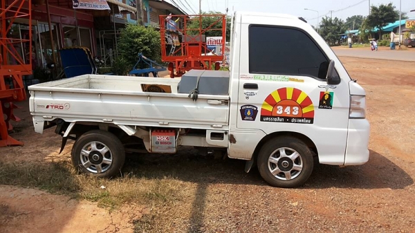 ***ขายแล้วครับขอบคุณ Truck2hand ขาย MINI TRUCK DAIHATSU HIJET S200P 650CC เบนซินหัวฉีด EFI เกียร์ธรรมดา พ.ธรรมดา แอร์ ล้อแม็ก เครื่องเสียง ช่วงล่างหนึบ คัสซีสวยไม่ปะไม่ดาม กระบะเหล็กเปิด3ด้าน สวยๆไม่ผุ ภายในเก๋งสวยสะอาด คอนโซลเต็ม CD-MP3 สีสันดี มีแตกมีลอ ***ขายแล้วครับขอบคุณ Truck2hand ขาย MINI TRUCK DAIHATSU HIJET S200P 650CC เบนซินหัวฉีด EFI เกียร์ธรรมดา พ.ธรรมดา แอร์ ล้อแม็ก เครื่องเสียง ช่วงล่างหนึบ คัสซีสวยไม่ปะไม่ดาม กระบะเหล็กเปิด3ด้าน สวยๆไม่ผุ ภายในเก๋งสวยสะอาด คอนโซลเต็ม CD-MP3 สีสันดี มีแตกมีลอ