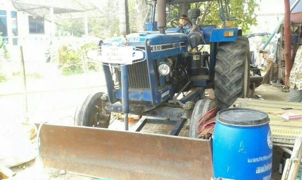 ขายรถ ไถฟร์อด 6610เสื้อลาย ตัวเต็ม สงวนพงษ์ เอกสารพร้อมโอน เครื่องดี สภาพพร้อมใช้งาน พร้อมใบดันหน้า ผานหลัง