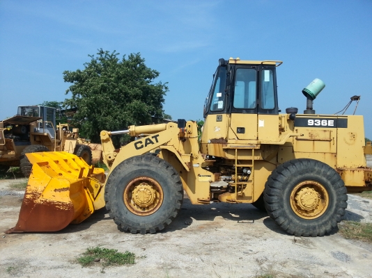 ขายรถตัก CAT 936E