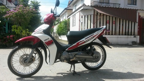 YAMAHA Spark 115i ปี 56 ราคา 25,800 บาท <<สตาร์จมือ>>