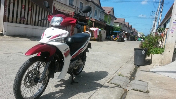 YAMAHA Spark 115i ปี 56 ราคา 25,800 บาท <<สตาร์จมือ>>