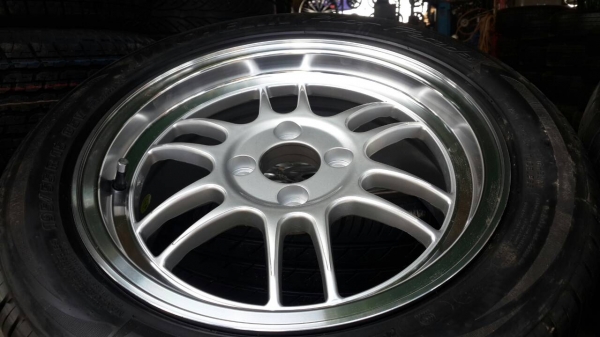 rp-f1แม็กใหม่ ขอบ15 พร้อมยาง