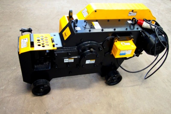 เครื่องดัดเหล็กเส้น, เครื่องตัดเหล็กเส้น