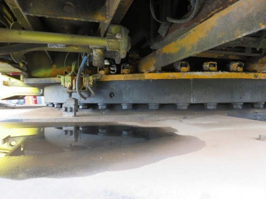 ขายรถเครน TANADO TR250M-5 ราคา 3000000 ขายรถเครน TANADO TR250M-5 ราคา 3000000