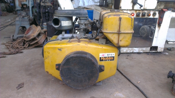 Sell> ขายเครื่อง โรบิน Robin EY 80 ไม่เคยใช้งานในไทย เครื่องสภาพดีครับ Sell> ขายเครื่อง โรบิน Robin EY 80 ไม่เคยใช้งานในไทย เครื่องสภาพดีครับ