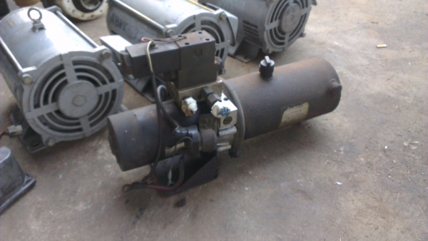 Sell> ขายปั้มไฮดรอลิค ไฟฟ้า 24 VDC. เก่าญี่ปุ่น ไม่เคยใช้งานในไทยครับ จัดส่งทั่วประเทศ