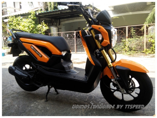 ขาย Zoomer-x สีส้มดำ จดปลายปี 56 ไมล์ห้าพันโล ขาย Zoomer-x สีส้มดำ จดปลายปี 56 ไมล์ห้าพันโล