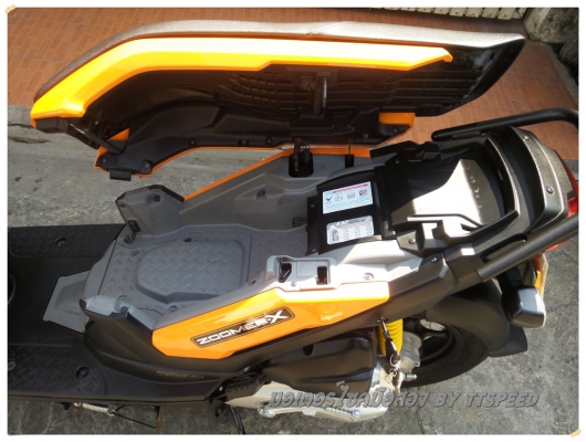 ขาย Zoomer-x สีส้มดำ จดปลายปี 56 ไมล์ห้าพันโล ขาย Zoomer-x สีส้มดำ จดปลายปี 56 ไมล์ห้าพันโล