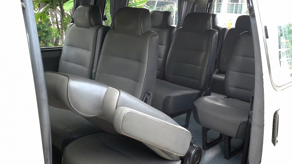 TOYOTA HIACE 2.5 ปี96 งามๆ พ.พาวเวอร์