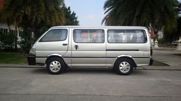 TOYOTA HIACE 2.5 ปี96 งามๆ พ.พาวเวอร์