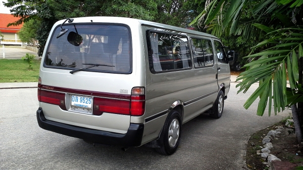 TOYOTA HIACE 2.5 ปี96 งามๆ พ.พาวเวอร์
