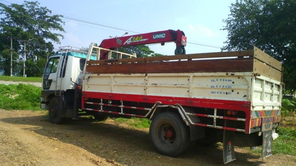 รถหกล้อ HINO FC 1J เครื่อง 195 แรง ติดเครน ยูนิค 3.5 ตัน ทะเบียนครบ
