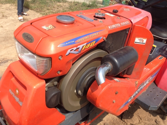 ขายรถไถคูโบต้าRT 140 PTO สภาพสวยสด มีภาพวีดีโอ เครื่องดีเดิมๆแน่น รับเป็นยูโทเคน UTOKEN ราคา 3,100 ย ขายรถไถคูโบต้าRT 140 PTO สภาพสวยสด มีภาพวีดีโอ เครื่องดีเดิมๆแน่น รับเป็นยูโทเคน UTOKEN ราคา 3,100 ย