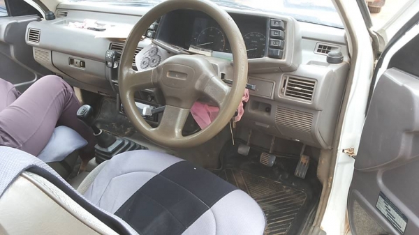 **165,000 บ.ต่อรอง**ขายมังกรทองแค็ปยอดนิยม ISUZU SPACECAB2.5SL 90HPปี36/93 เครื่องเดิมเกียร์เดิม เครื่องทังกรทองยอดนิยม แน่นๆแห้งๆ แรงดี ประหยัดสุด เกียร์ดีไม่หลุดไม่หอน ช่วงล่างเดิมๆคัสซีสวยเดิม ไม่ปะไม่ดาม ไม่มีผุ กระบะสวยมีพื้นปูกระบะ หน้า-หลังเดิมไม่เ