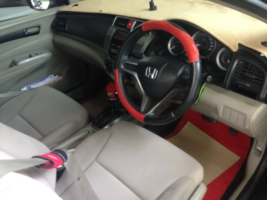 ขายhondacity 2013 สีดำ สภาพสวย 175000