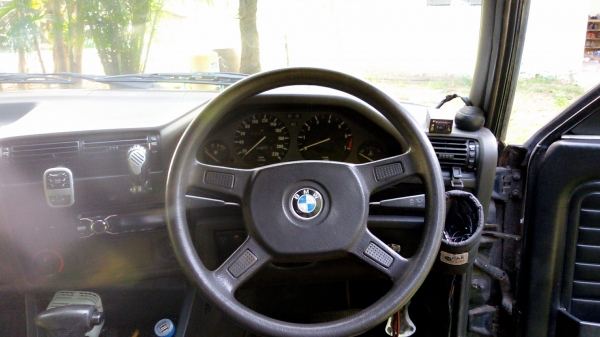 ขายด่วน BMW 316 ราคา 47,000 ถึงวันที่ 6 เม.ย. นี้