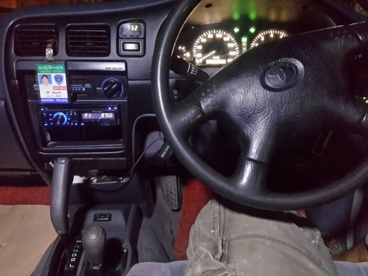 รถปี 02 เครื่อง 1 uz auto วางคาน LN106