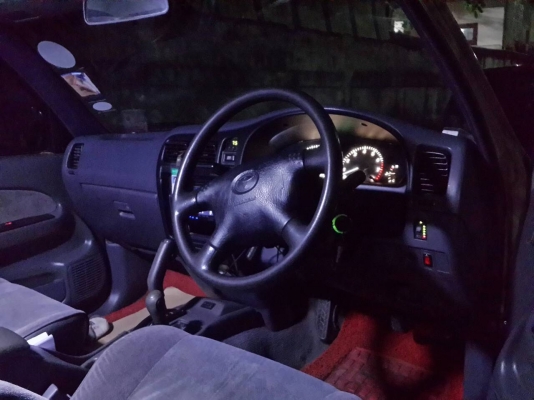 รถปี 02 เครื่อง 1 uz auto วางคาน LN106