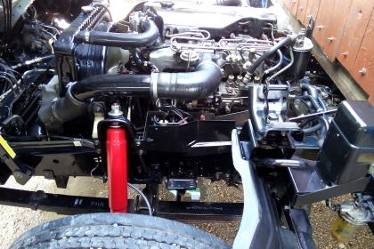 6 ล้อกลาง  *Euro.2*  ISUZU  NQR  140 แรงม้า+Turbo+Inter  * ยาว 5.50 ม.  * รถห้างแท้ * มีเล่มพร้อม *  ( มี.ตู้แห้ง.เปลี่ยนให้ได้ )