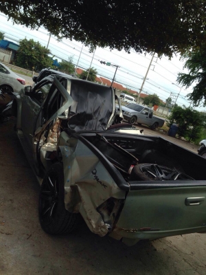 ขายซาก พร้อมเล่มทะเบียน