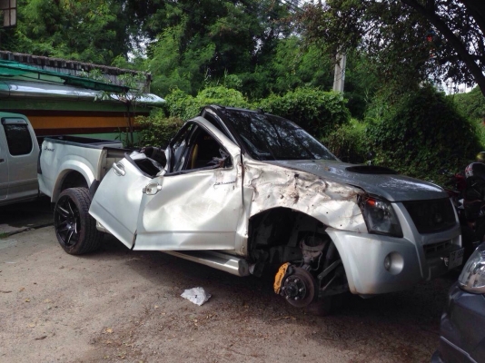 ขายซาก พร้อมเล่มทะเบียน