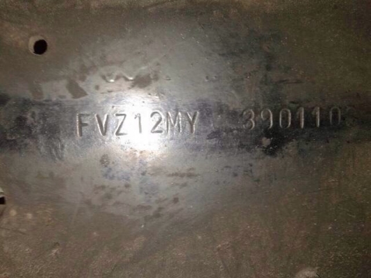 ขายรถบรรทุกสิบล้อดัมพ์ ISUZU ROCKY เครื่องส้ม 175 แรง เกียร์เดิม 2 เพลา กระบะดัม์มิเนียม ทะเบียนพร้อม