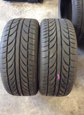 ยาง ACHILLES  215-40-18 ดอกเหมือนยางไหม1คู่ ถูกๆครับ