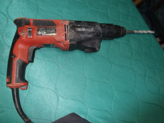 ขายสว่าน MakTec รุ้น MT870