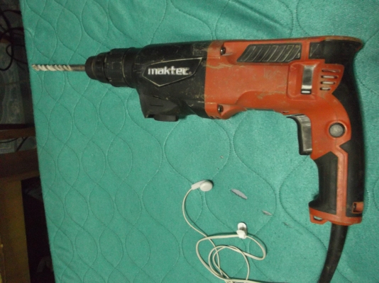 ขายสว่าน MakTec รุ้น MT870 ขายสว่าน MakTec รุ้น MT870