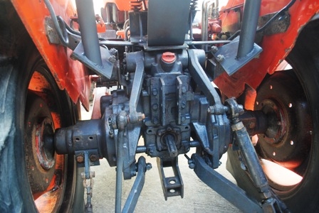 ขายรถไถ Kubota L 3408 (4WD) พร้อมมีดดันหน้า สภาพพร้อมใช้งานครับ ขายรถไถ Kubota L 3408 (4WD) พร้อมมีดดันหน้า สภาพพร้อมใช้งานครับ